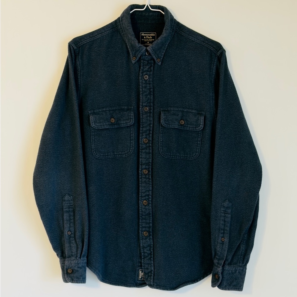 A&F Heavyweight Navy Flannel Button Down Long Sleeve Shirt Medium